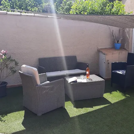 בית נופש St Cyprien Superbe Maison De